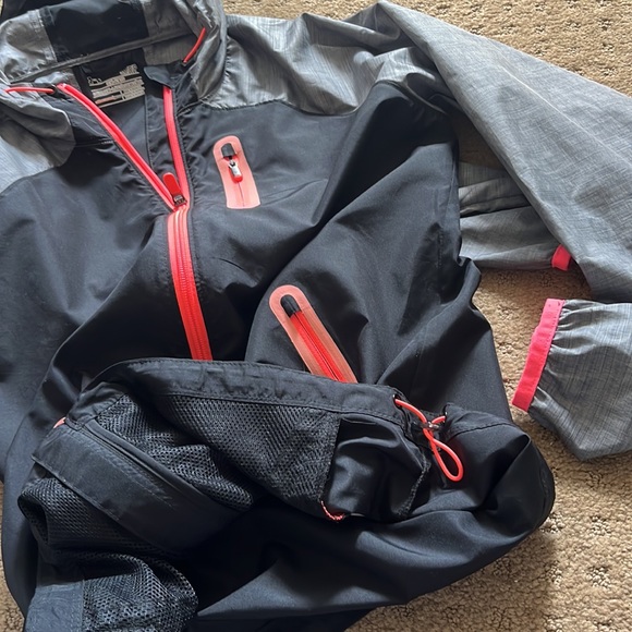 Under armour light jacket - Picture 5 of 5